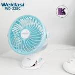 تصویری از پنکه گیره ای ویداسی مدل WD-225 رنگ آبی در حال شارژ