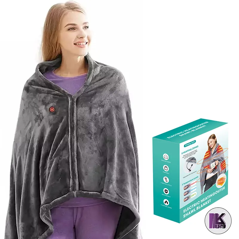 تصویری از جعبه پتو و پانچو حرارتی برقی USB دار در حال استفاده